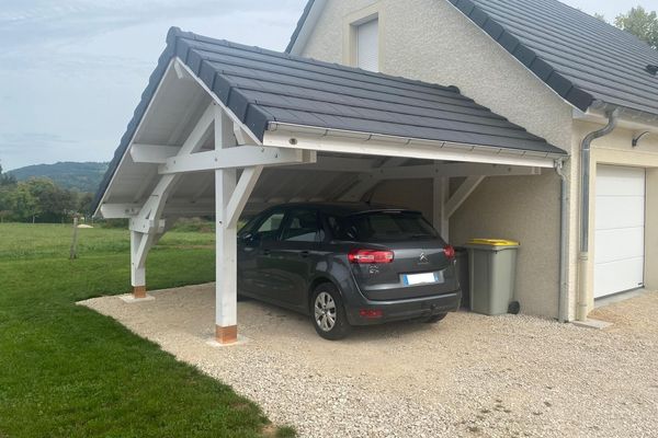 Auvent accolé 2 pentes inégales, 5,7×4,6 m, Marnoz