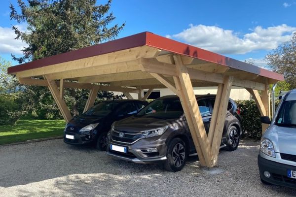Carport, toiture 2 pentes égales