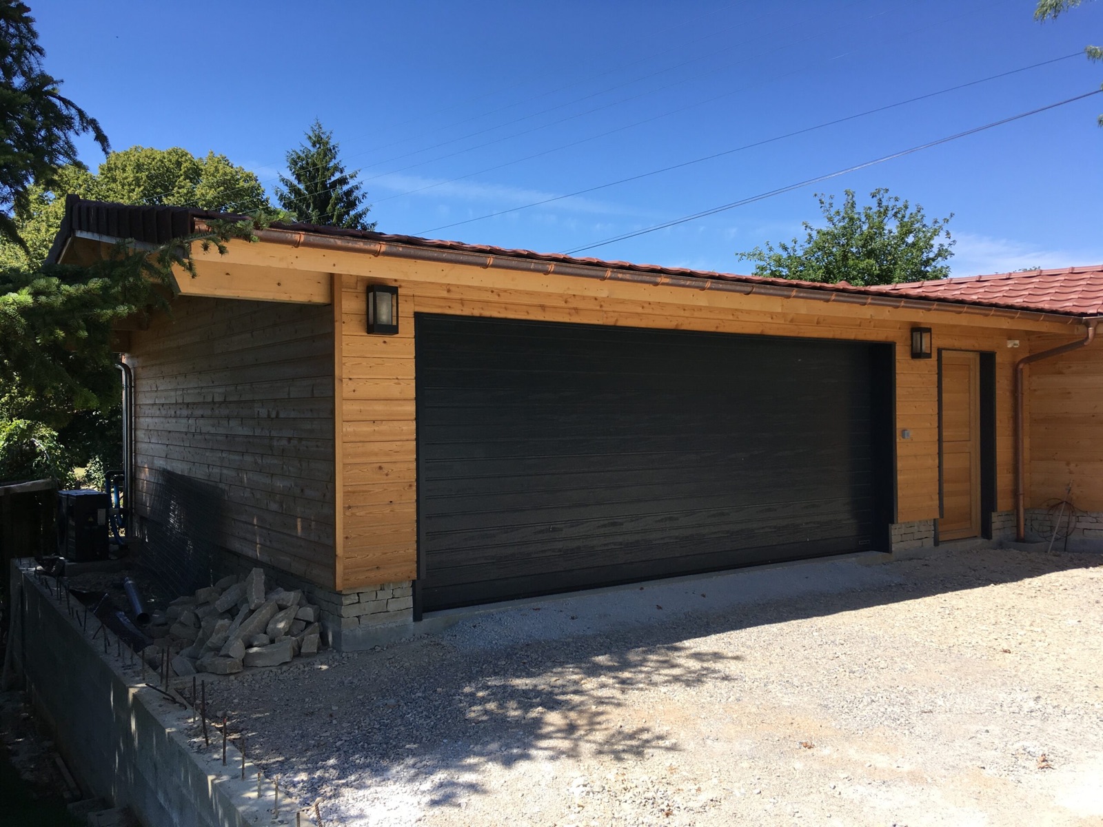 Abri de jardin bois sur mesure réalisé par Tonnaire — réalisation 22