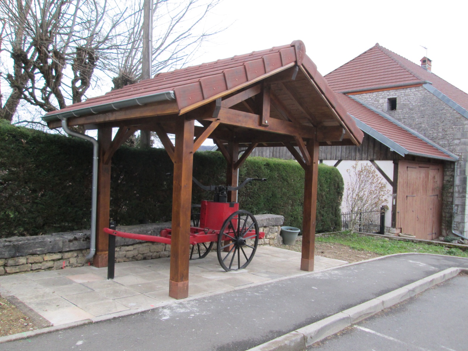 Abri de jardin bois sur mesure réalisé par Tonnaire — réalisation 33
