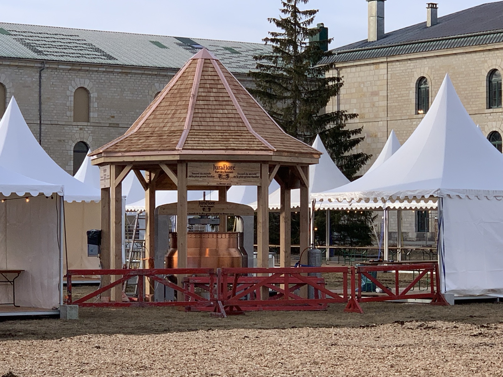 Aménagement extérieur bois réalisé par Tonnaire — réalisation 8