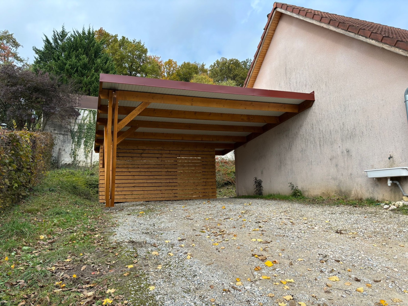 Auvent bois accolé sur mesure réalisé par Tonnaire — réalisation 7