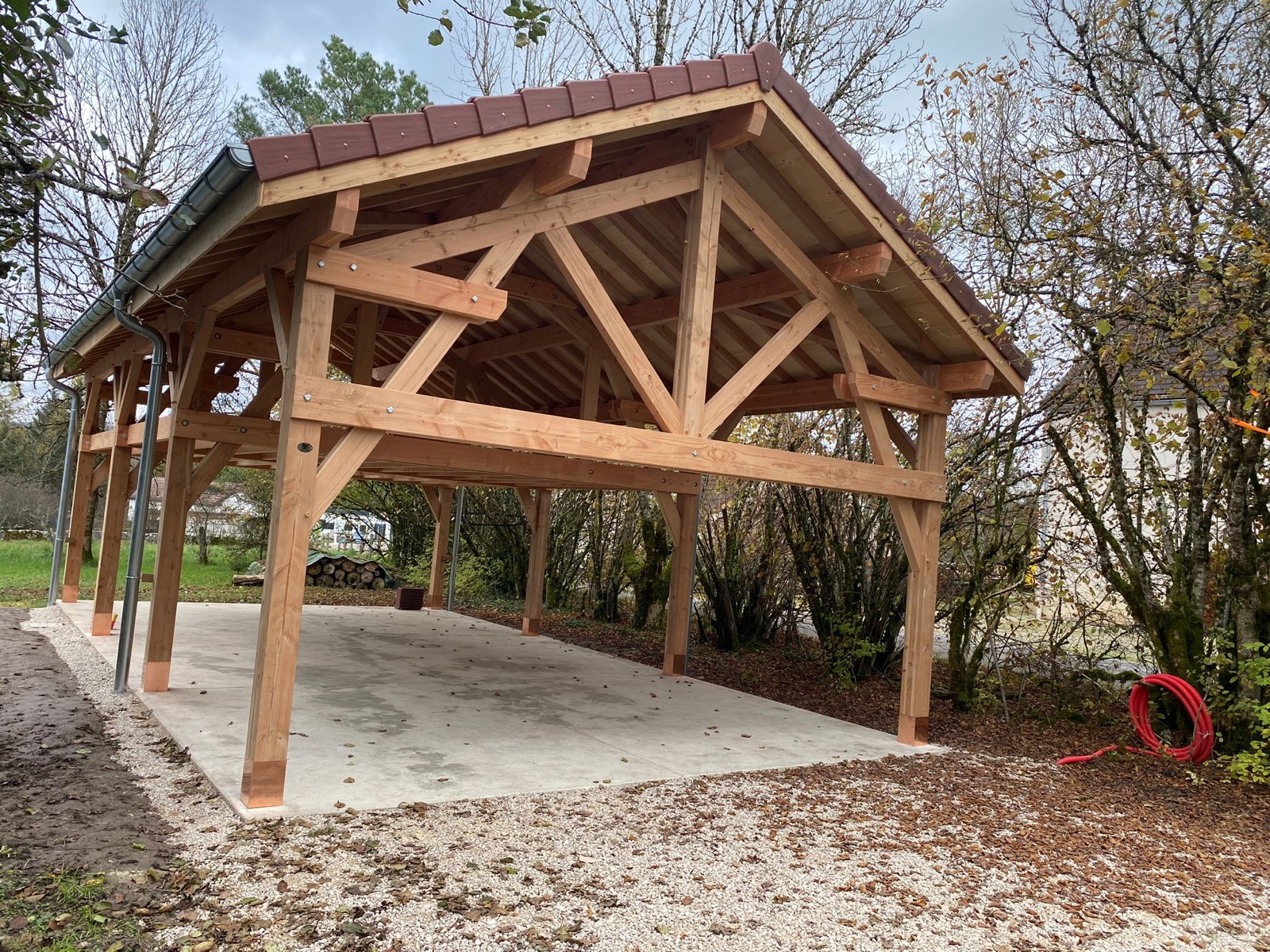 Carport bois sur mesure réalisé par Tonnaire — réalisation 10