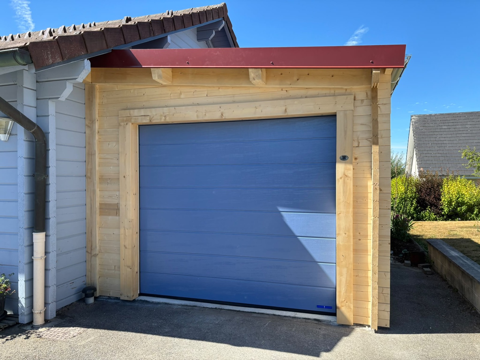 Garage bois sur mesure réalisé par Tonnaire — réalisation 15