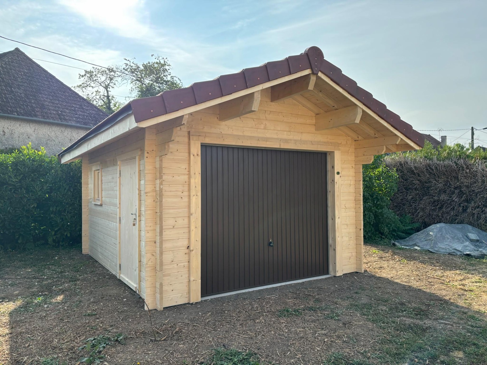 Garage bois sur mesure réalisé par Tonnaire — réalisation 14